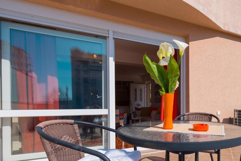 Апартаменты Apartments City Center Тиват