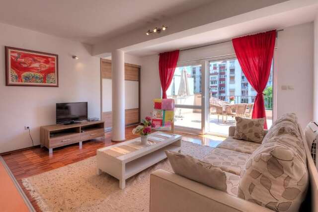 Апартаменты Apartments City Center Тиват-72